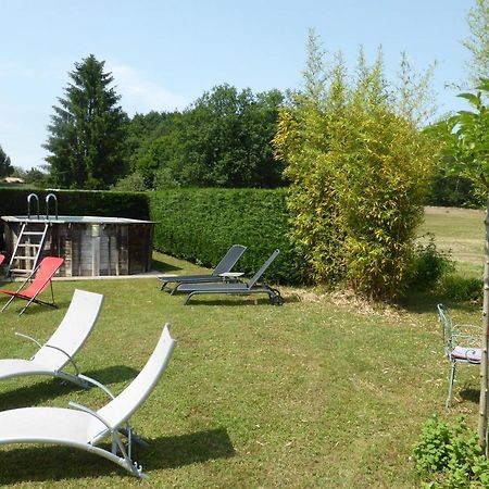 Studio De Charme Romarin Saint-Crépin-et-Carlucet Exterior photo